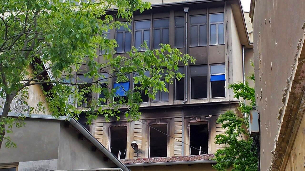 požar