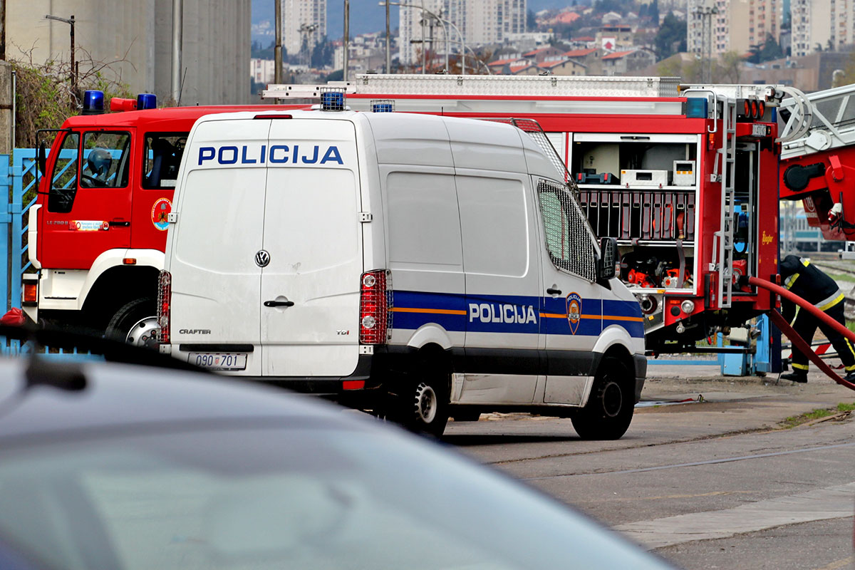 vatrogasci-policija