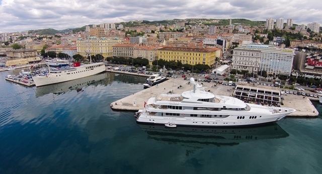 turizam rijeka luka panorama