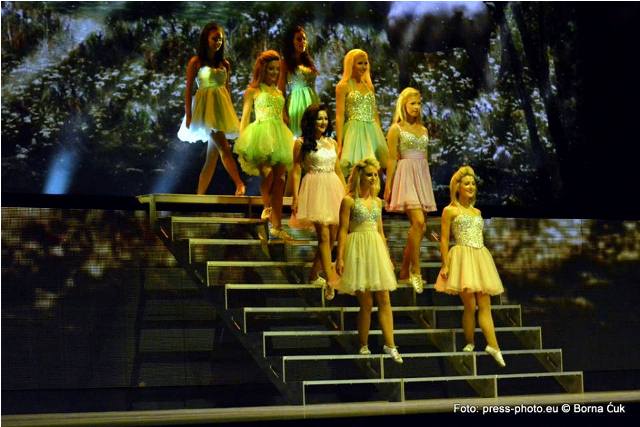 dance09