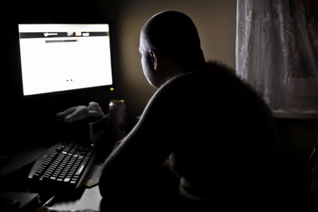 pedofil/ facebook