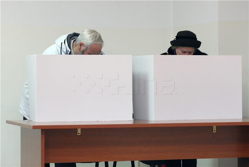 izbori glasanje