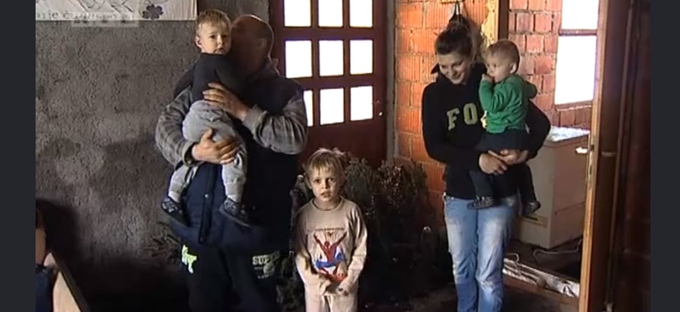 izgorjela kuća izgorjela kuća