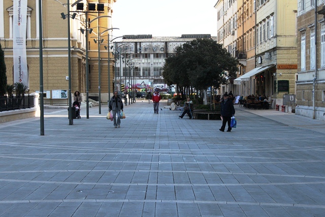 kazališni trg kazališni trg