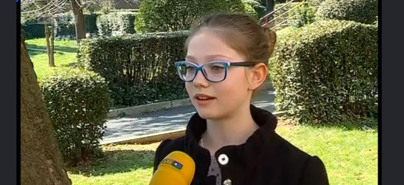 MIA ZVJEZDICE SAVJETUJE MIA ZVJEZDICE SAVJETUJE