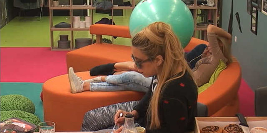 bb rina ne jede bb rina ne jede