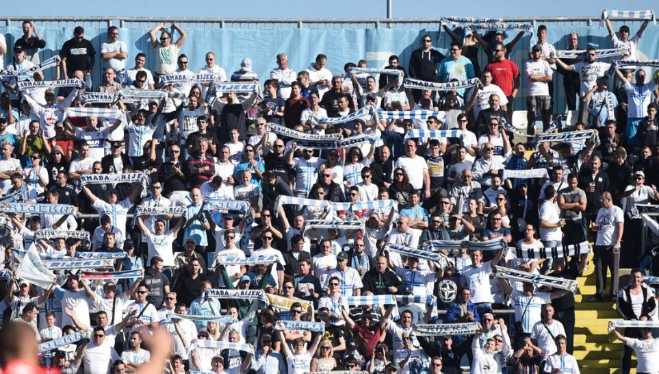 rijeka-navijaci-atmosfera-1 rijeka-navijaci-atmosfera-1