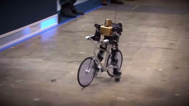 robot-bicikl