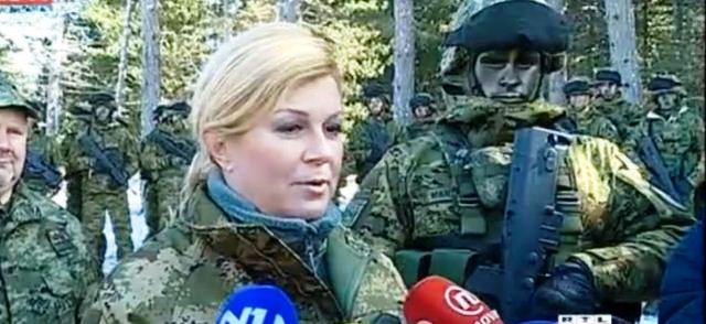 kolinda vojska uniforma