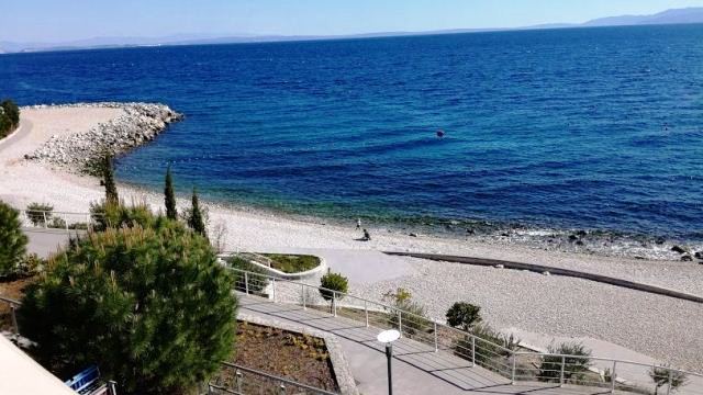 rijeka plaža ploče sunce rijeka plaža ploče sunce