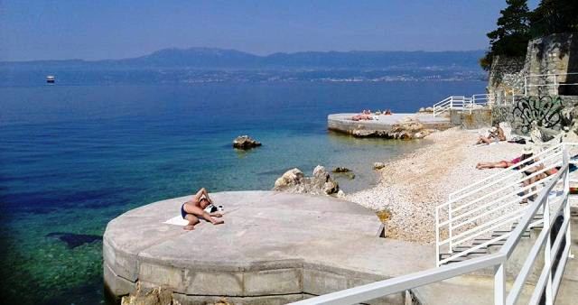 plaža vedrana spadoni plaža vedrana spadoni