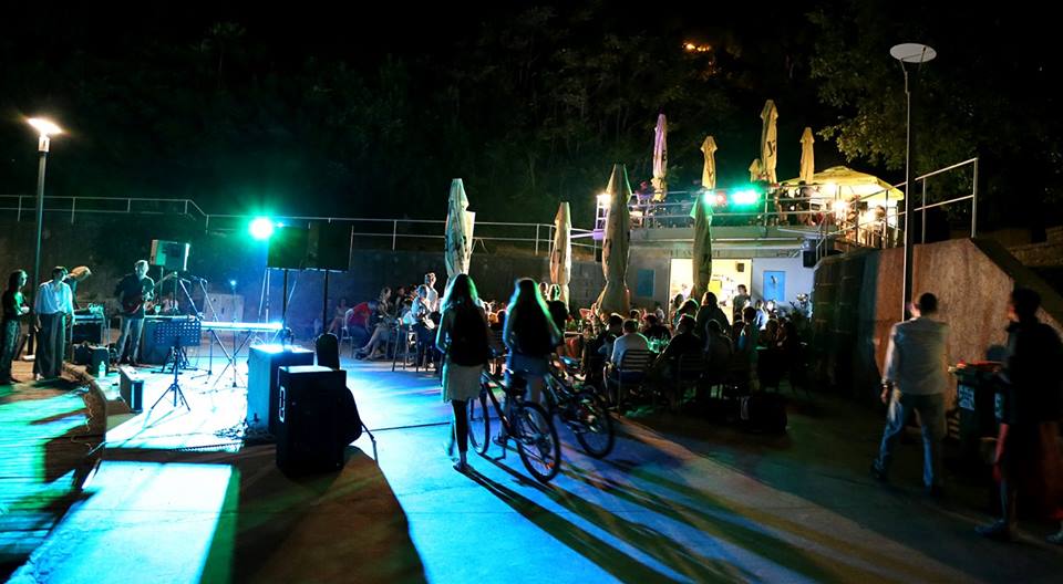 prasowski beach bar