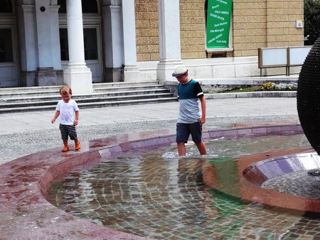 fontana vrućina ljeto sunce toplinski val