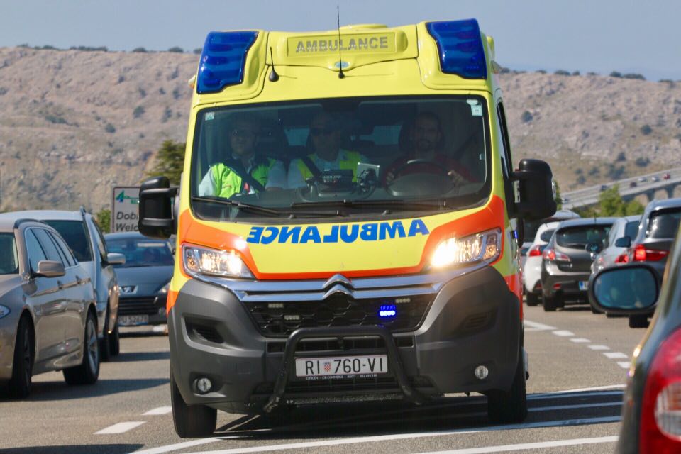 hitna ljeto hitna ljeto