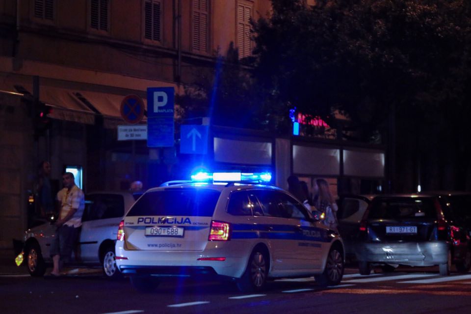 policija andrej2 policija andrej2