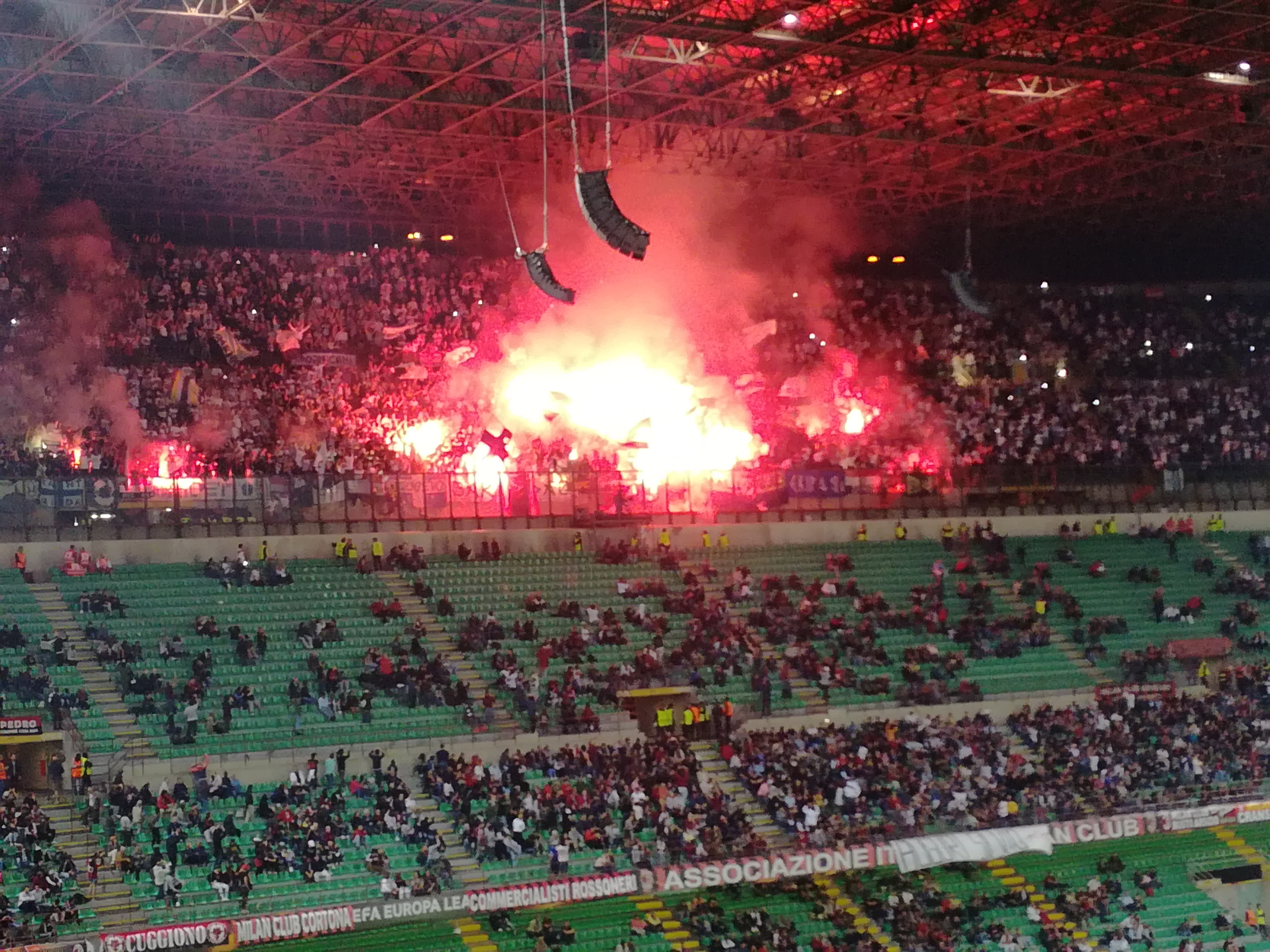 armada milano bakljada