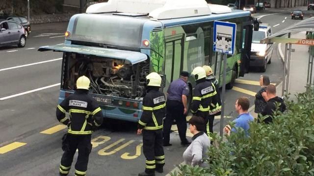 požar bus1 požar bus1