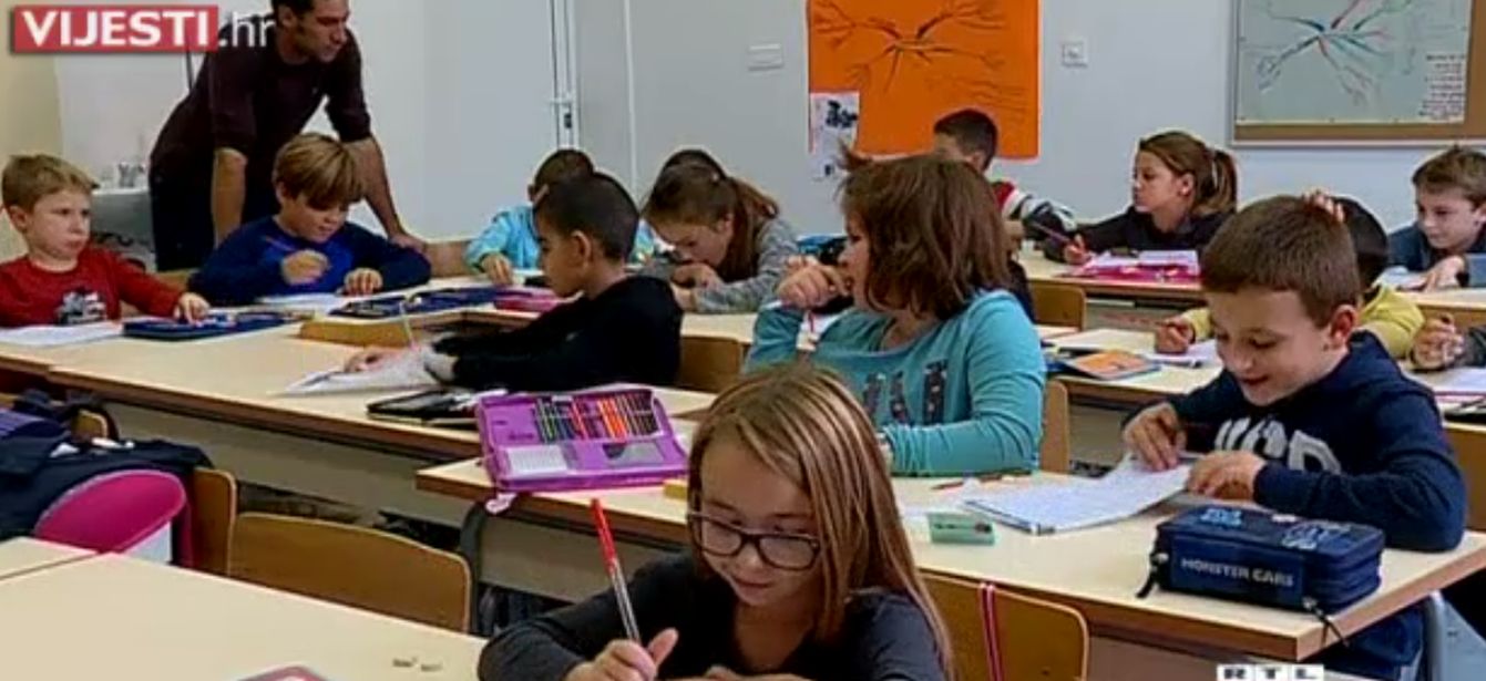 djeca učenici škola