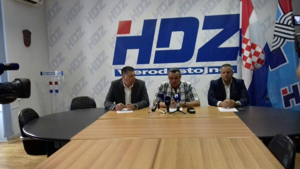 hdz rijeka2