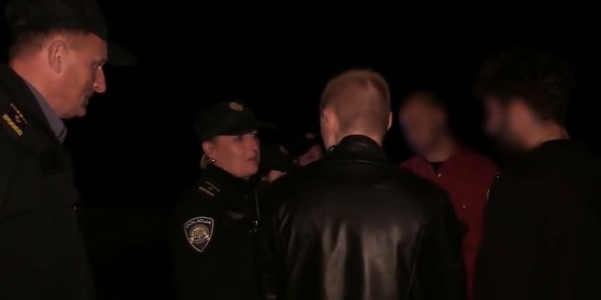 policija mladi policija mladi