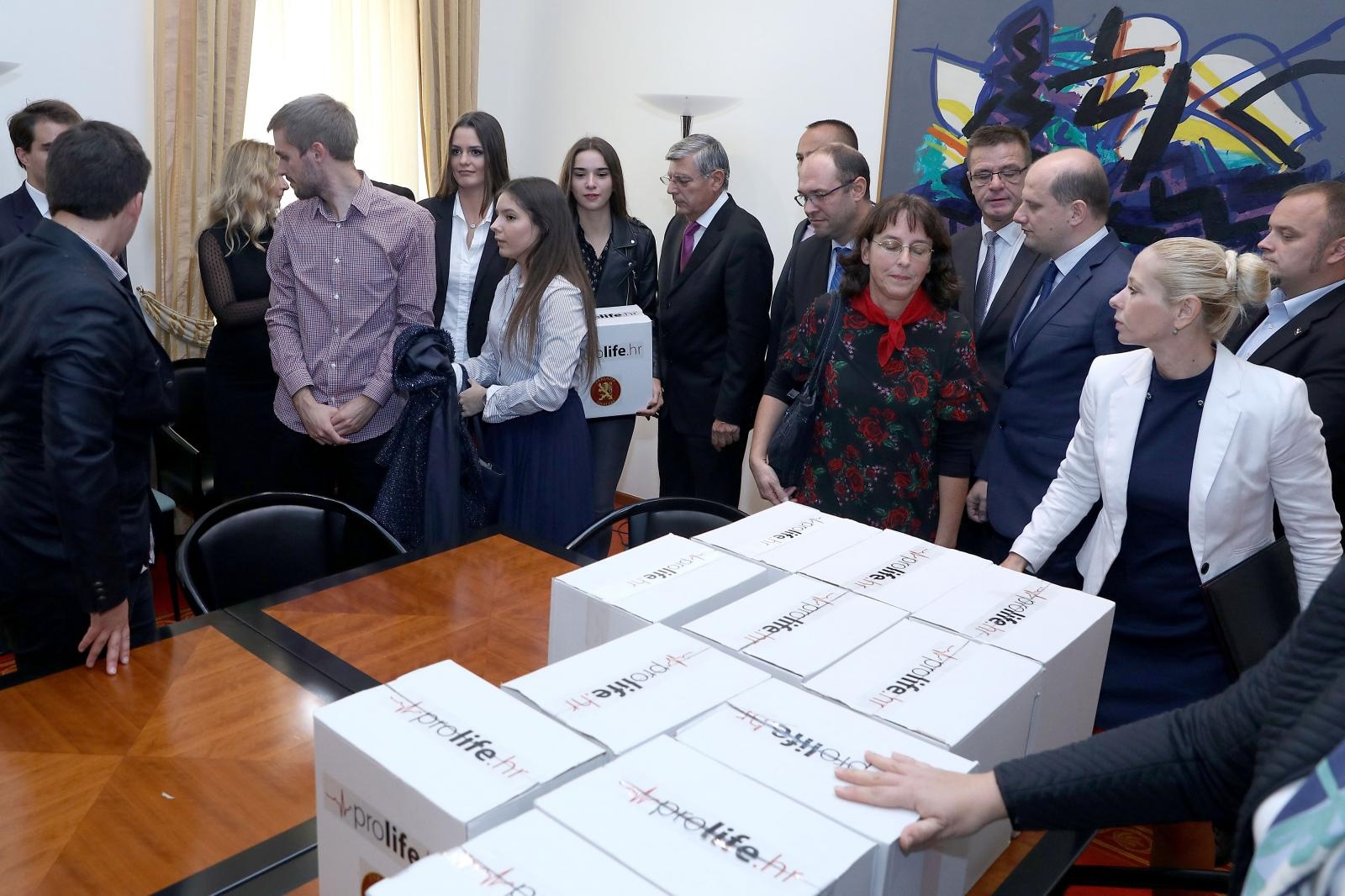 prolife sabor patrick macek pixsell
