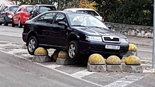 škoda parking