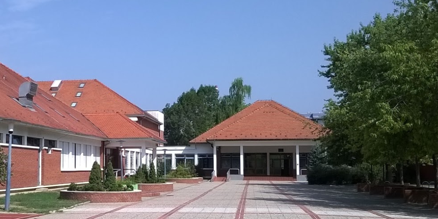 vjeroučitelj škola