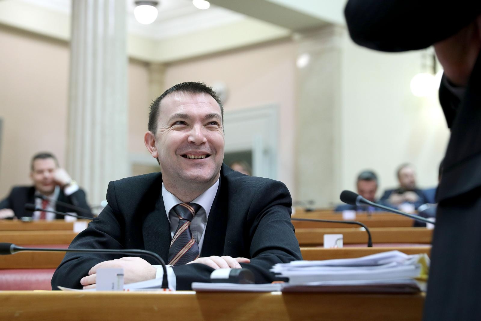 arsen bauk arsen bauk