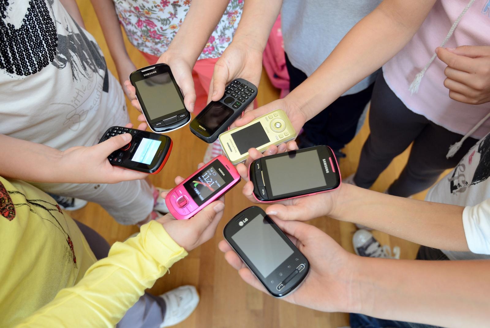 djeca mobitel