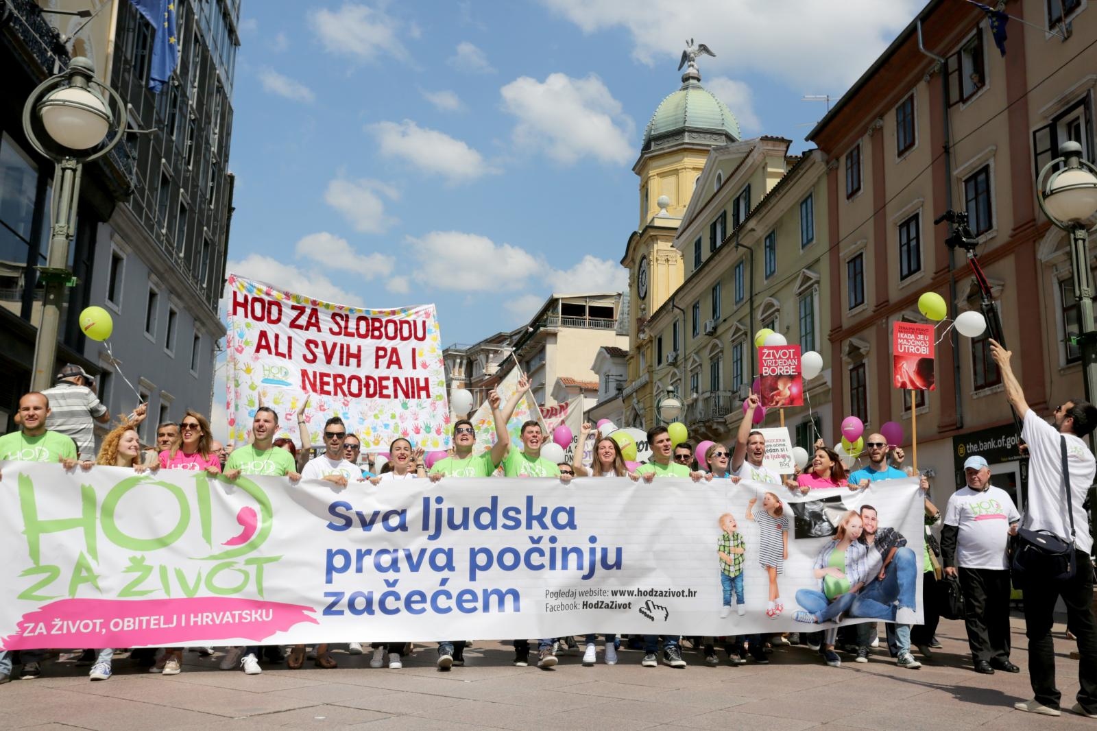 PXL_190518_20689764