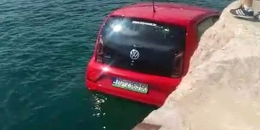 auto korčula3 auto korčula3