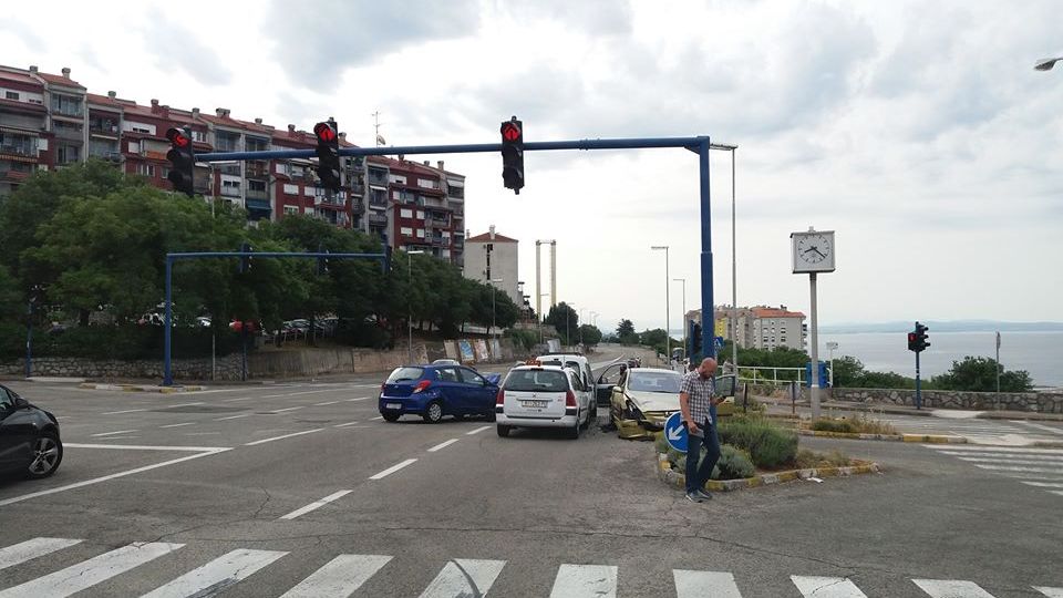 nesreća nova cesta22 nesreća nova cesta22