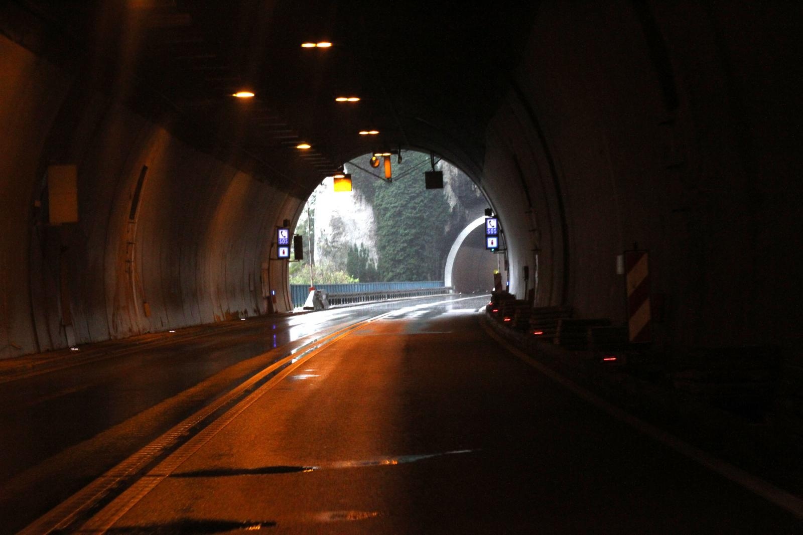 tunel