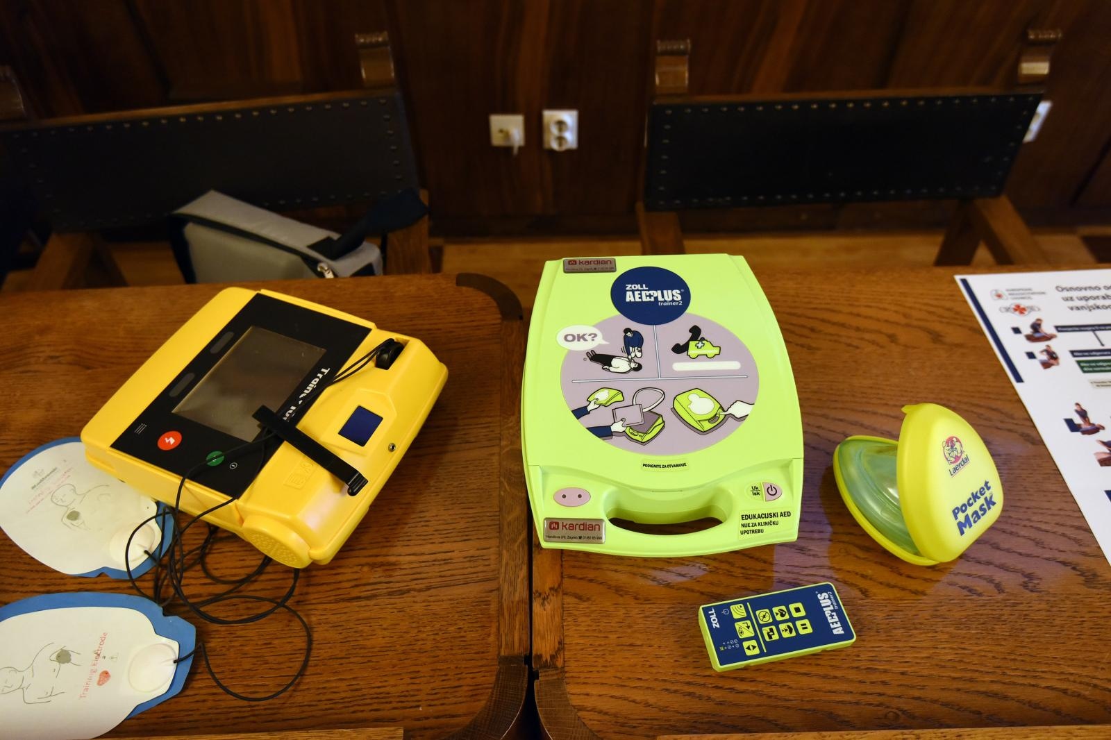 defibrilator