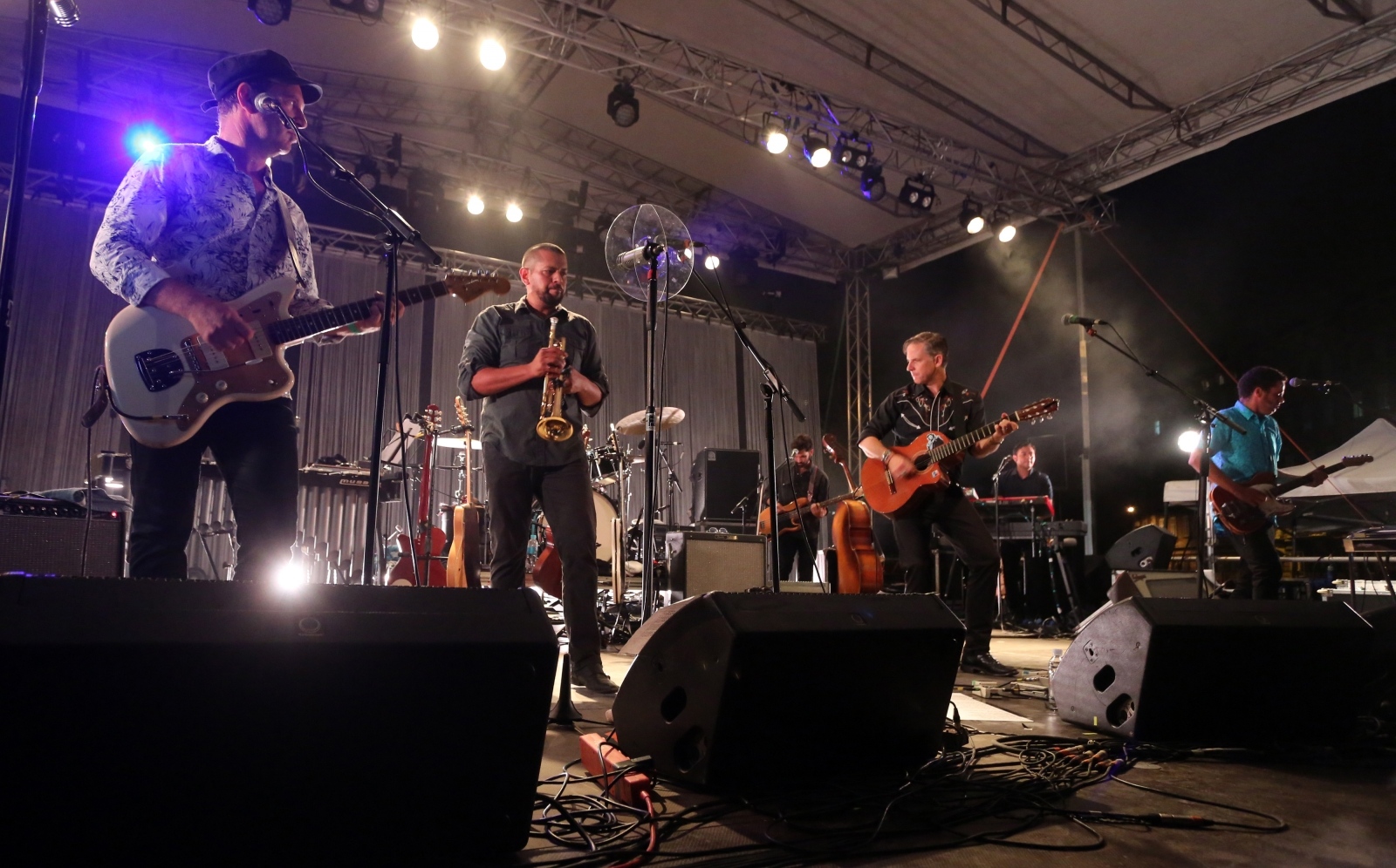 Rijeka: Nastup američke grupe Calexico na platou u luci
