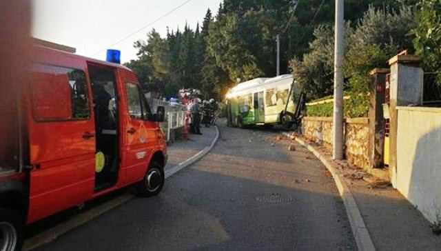 nesreća autobus okretište autotrolej