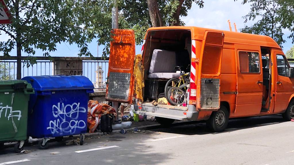 turisti pećine1 turisti pećine1