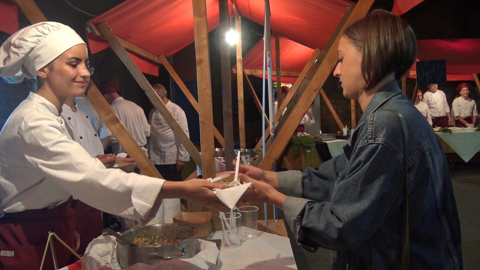 Održan-festival-glazbe-i-gastronomije-„Porto-etno“-3