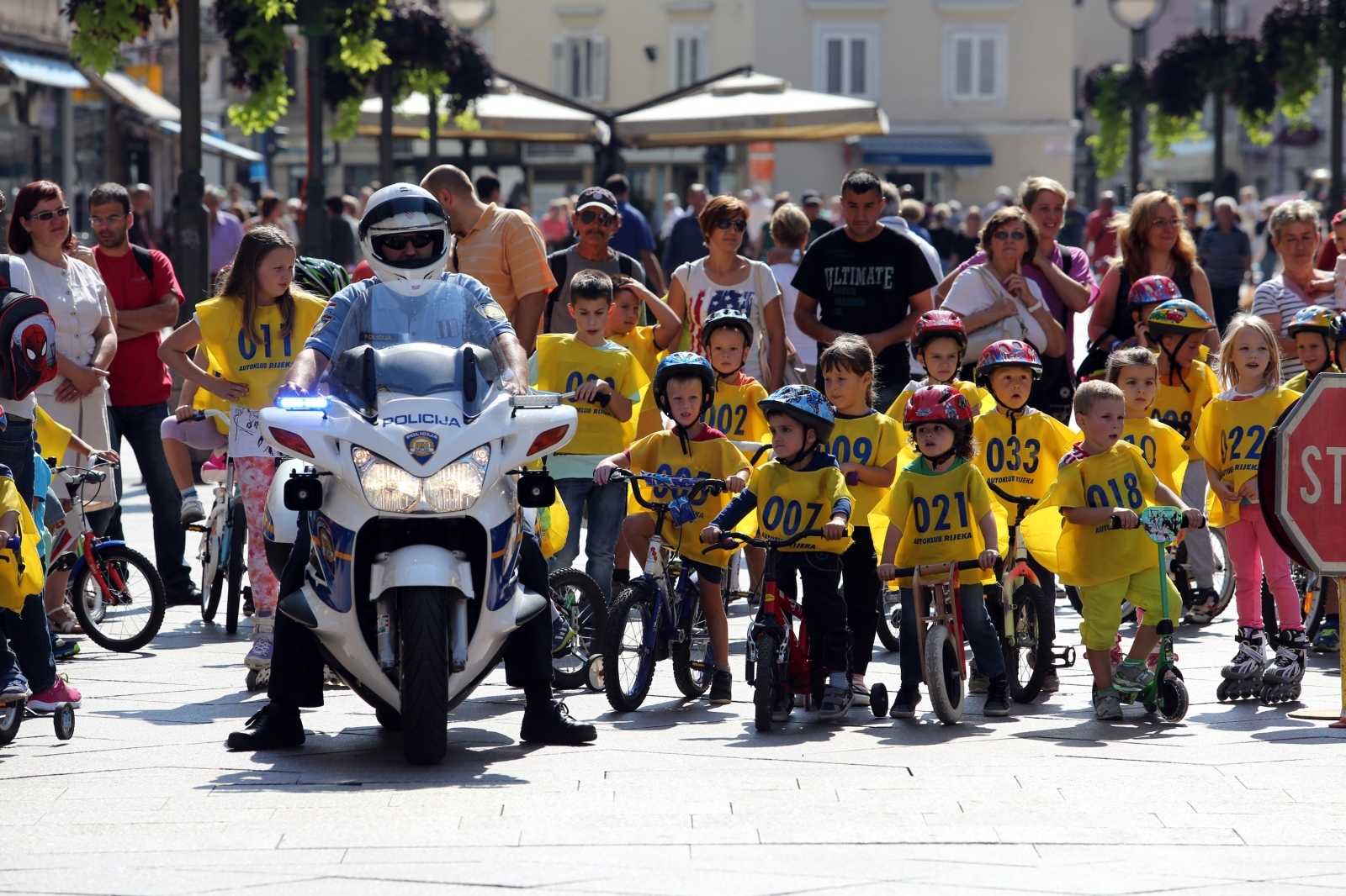 promet djeca poligon promet djeca poligon