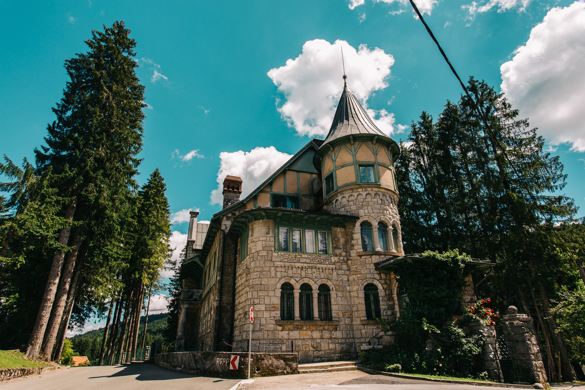 stara sušica dvorac stara sušica dvorac