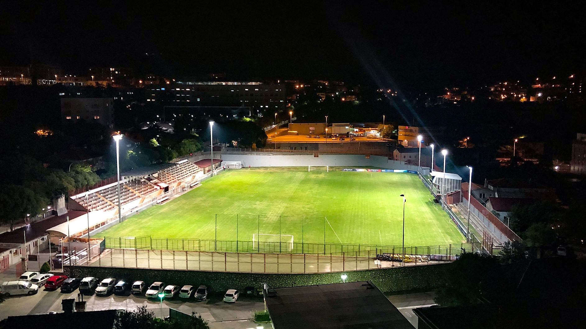 krimeja stadion noćna