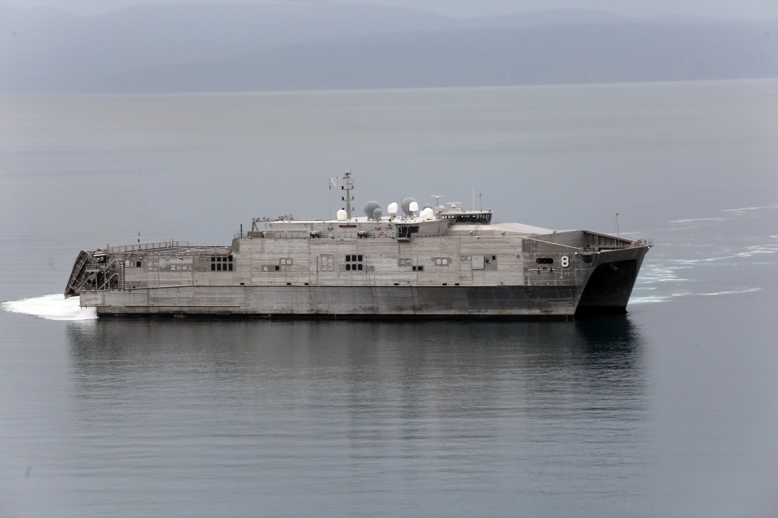 Rijeka: Brod američke ratne mornarice uplovio u brodogradilište Viktor Lenac