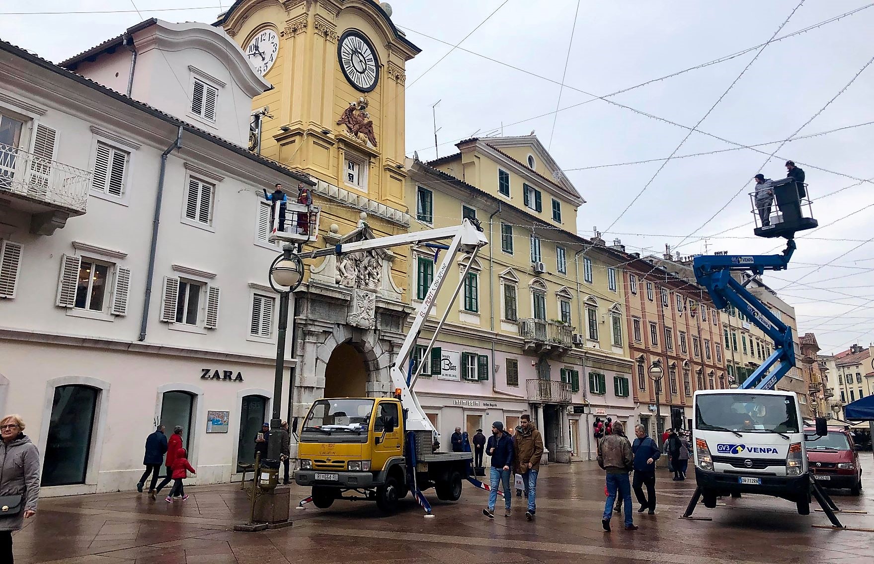 korzo ukrasi postavljanje 2018