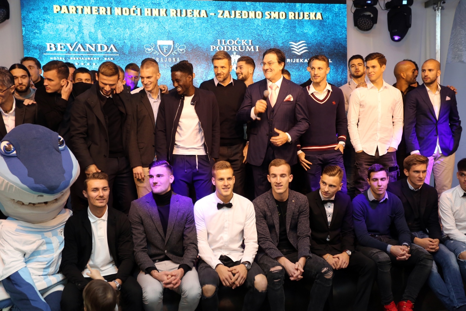 Rijeka: HNK Rijeka održao Bijelu noć u prostoru stadiona Rujevica