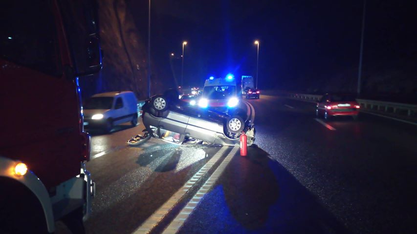 auto na krovu draga3 auto na krovu draga3