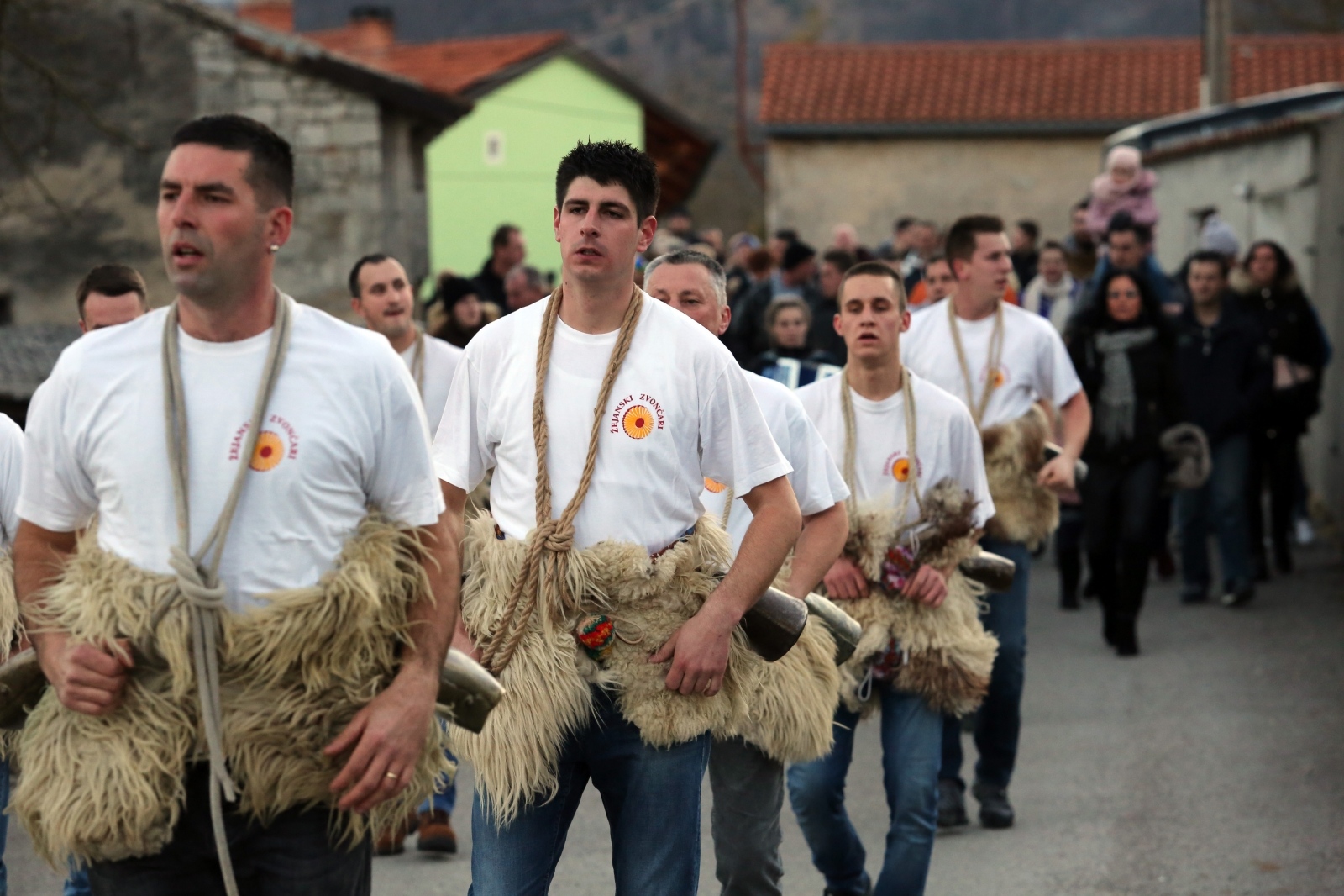 Žejanski zvončari podižu pusta čime počinje pokladno razdoblje u Primorju