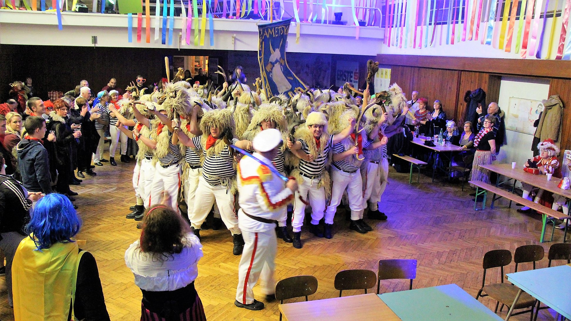 zanet maškare karneval zvončari zanet maškare karneval zvončari