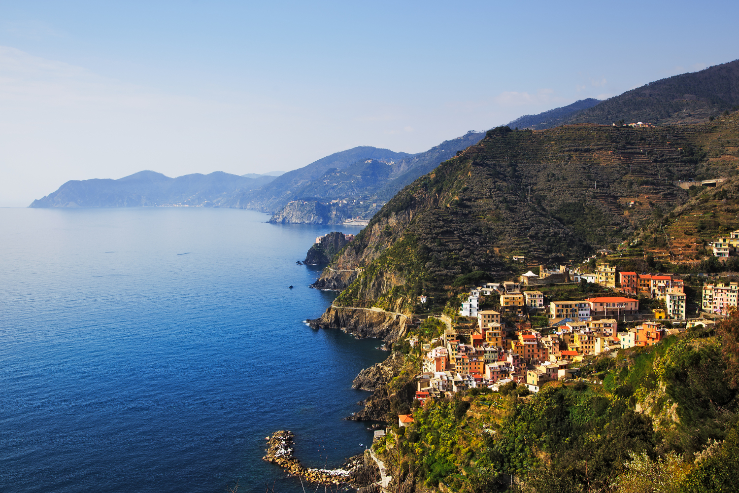 Cinque-Terre-view_cs