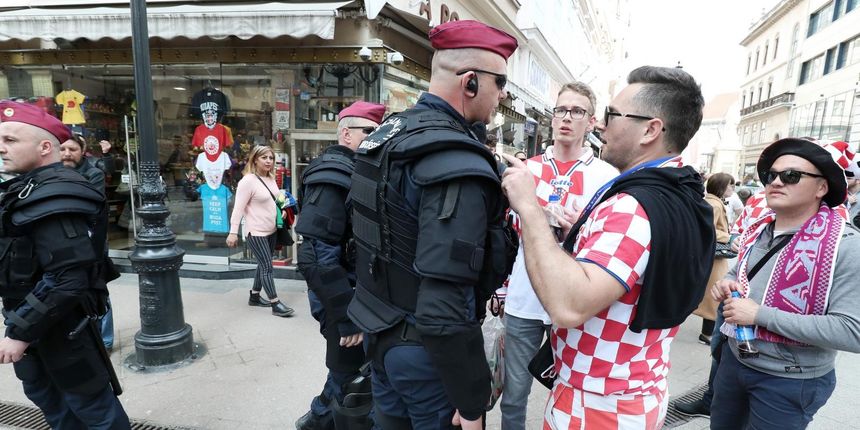 hrvatski-navijaci-u-budimpesti