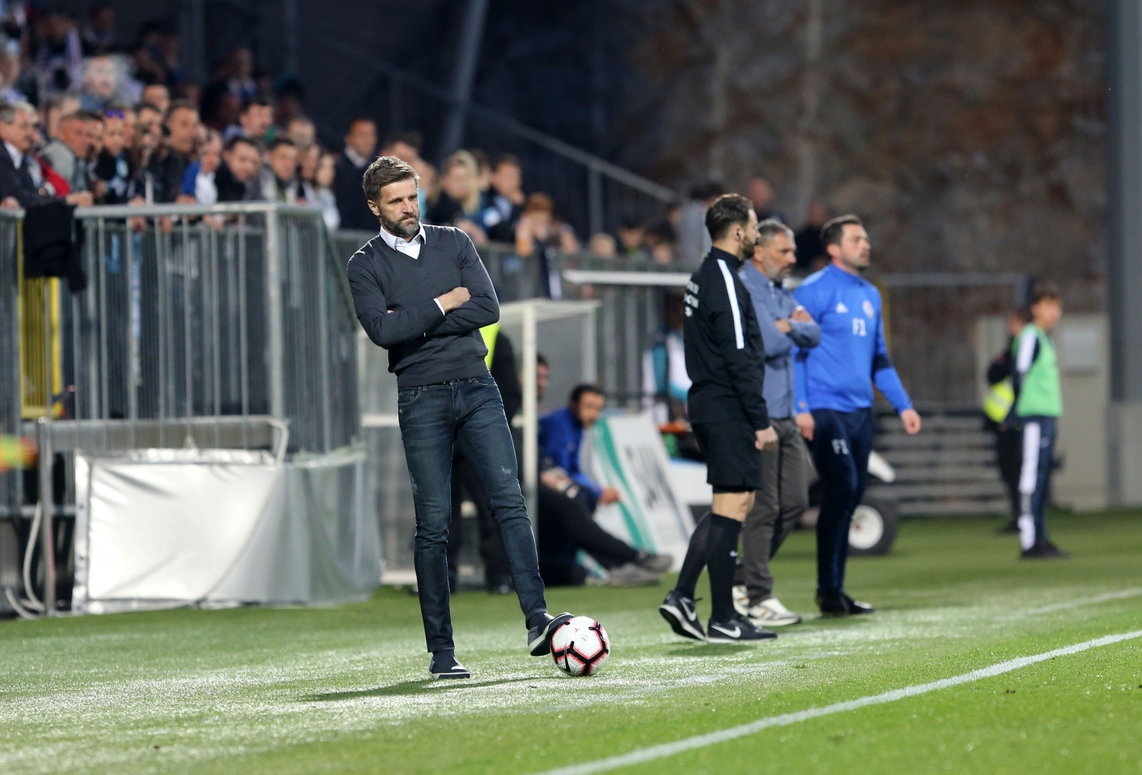 Rijeka i Slaven Belupo sastali se u 27. kolu HT Prve lige Rijeka i Slaven Belupo sastali se u 27. kolu HT Prve lige